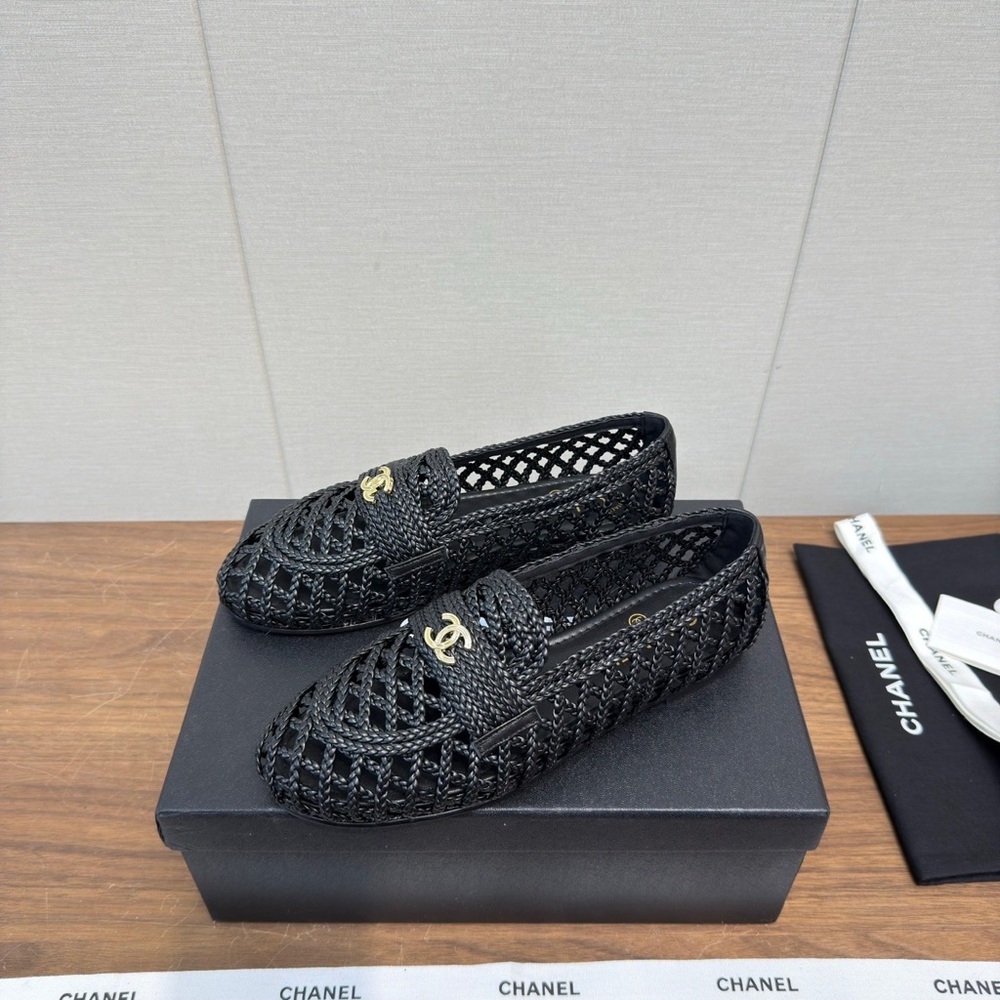 CHANEL Loafers